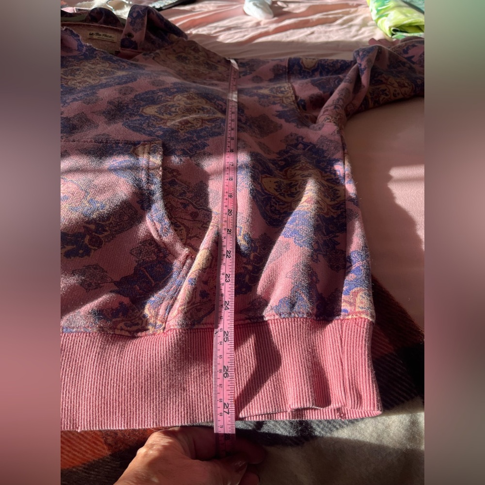 Free People It’s a Vibe Printed Hoodie - Picture 11 of 13